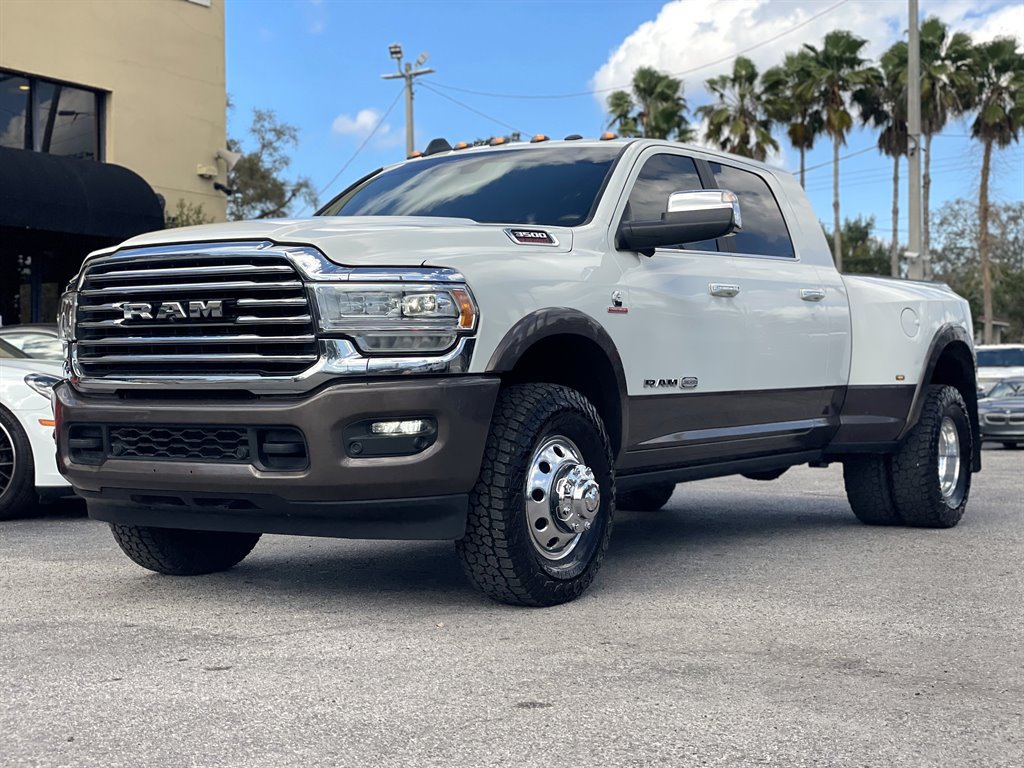Used 2019 RAM 3500 Limited AWD/4WD image 11