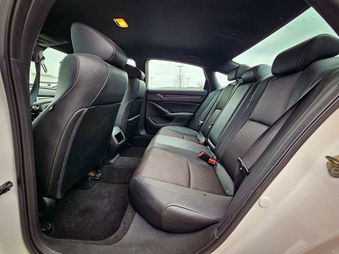 Used 2019 Honda Accord Sport image 31