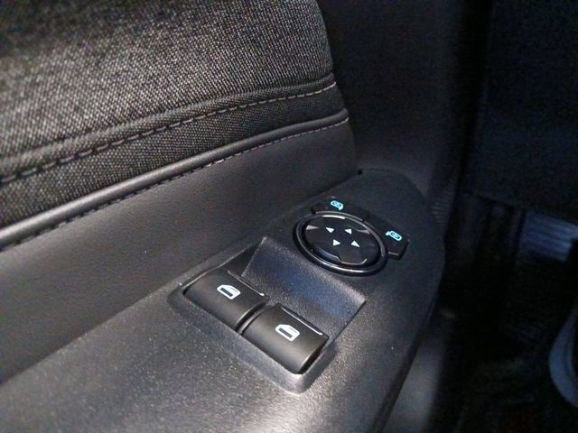 Certified 2025 Ford Mustang Coupe RWD image 7