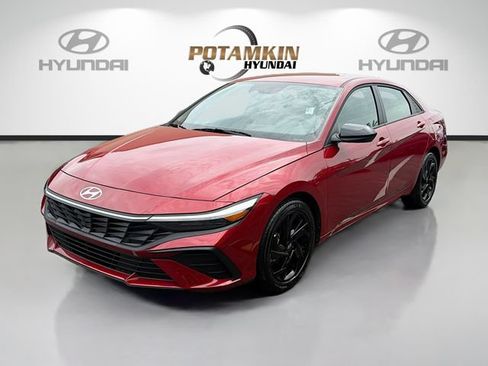 Certified 2026 Hyundai Elantra Sport FWD image 1