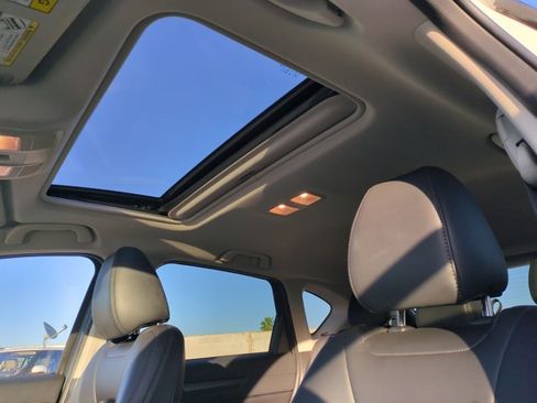 Used 2020 MAZDA CX-5 Touring image 16