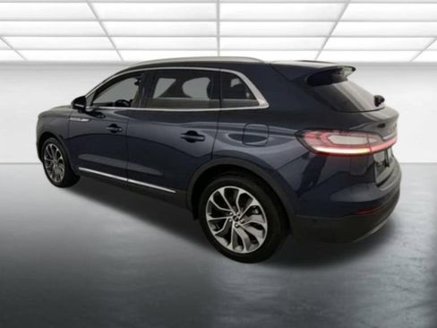 Used 2023 Lincoln Nautilus Reserve w/ Equipment Group 201A image 6