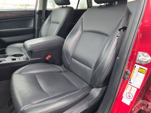 Used 2019 Subaru Outback 3.6R Limited image 25