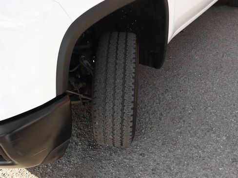 Used 2024 Chevrolet Silverado 2500 W/T w/ WT Convenience Package image 46