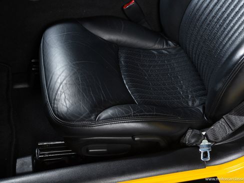 Used 2001 Chevrolet Corvette Z06 w/ Memory Pkg image 27