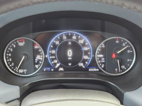Used 2022 Buick Enclave Premium w/ Experience Buick Package FWD image 19