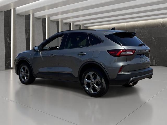Used 2025 Ford Escape ST-Line Select AWD/4WD image 4