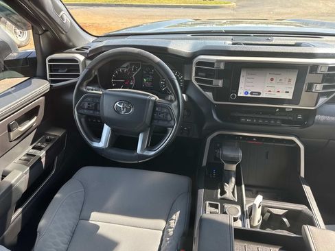 Used 2025 Toyota Tundra SR5 w/ SR5 Convenience Package AWD/4WD image 19