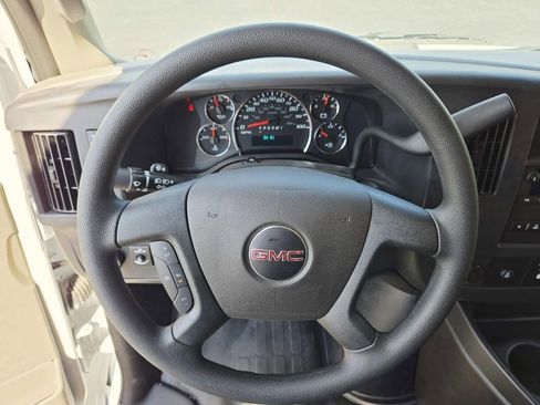 New 2025 GMC Savana 3500 w/ Power Convenience Package RWD image 23