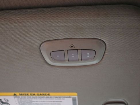 Used 2022 RAM 1500 Laramie AWD/4WD image 23