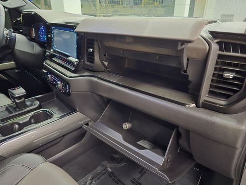 Used 2024 Chevrolet Silverado 1500 ZR2 AWD/4WD image 38