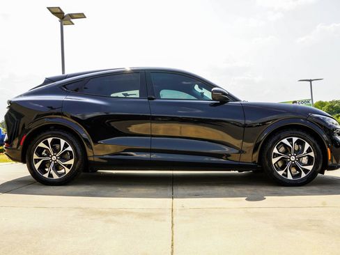 Used 2023 Ford Mustang Mach-E Premium AWD/4WD image 6