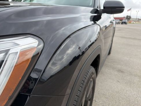 Used 2024 Volkswagen Atlas SE image 9