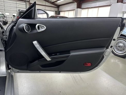 Used 2008 Nissan 350Z Grand Touring image 14
