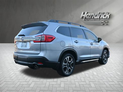 Certified 2025 Subaru Ascent Limited image 9