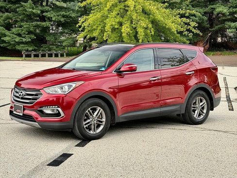 Used 2017 Hyundai Santa Fe Sport w/ 2.4L Tech Package 04 AWD/4WD image 5
