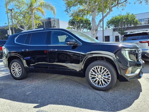 New 2026 GMC Acadia Denali w/ Super Cruise Package FWD image 4