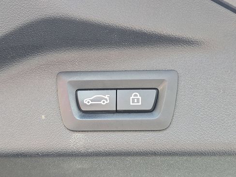 Used 2022 BMW X7 xDrive40i image 29