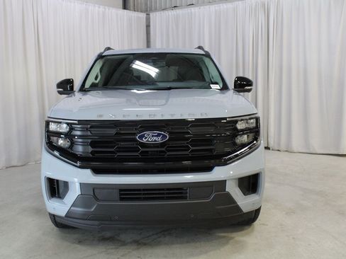 New 2026 Ford Expedition Active AWD/4WD image 37