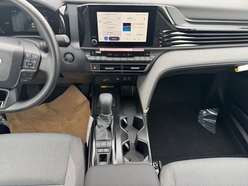 New 2026 Toyota Camry LE image 2