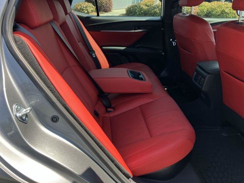 Used 2025 Toyota Camry XSE w/ Premium Plus Package image 32