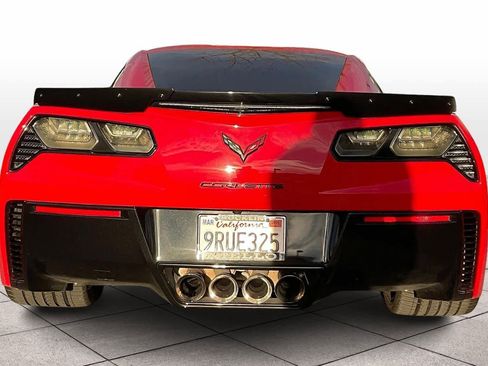 Used 2018 Chevrolet Corvette Z06 image 7