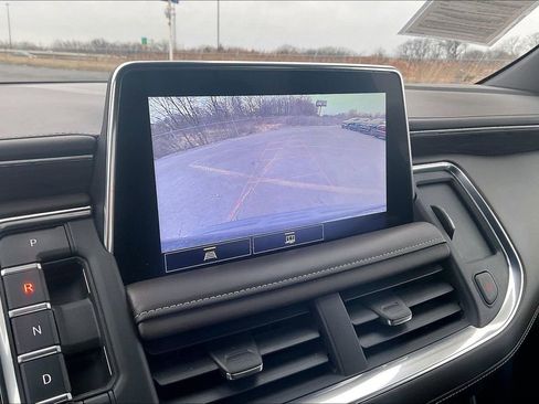 Used 2021 Chevrolet Tahoe LT image 17