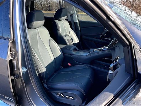 Certified 2023 Acura RDX w/ Technology Package image 10