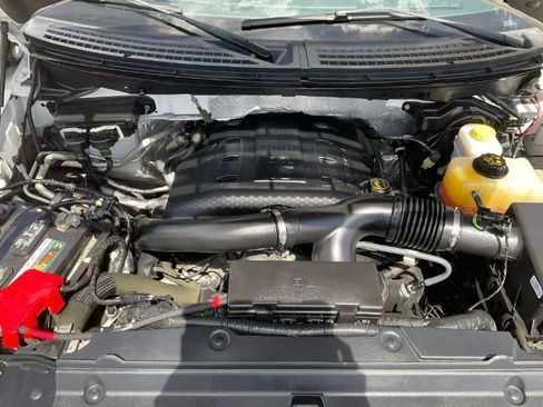 Used 2014 Ford F150 FX4 w/ FX Appearance Package AWD/4WD image 27
