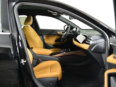 New 2025 Audi A5 2.0T Premium image 17