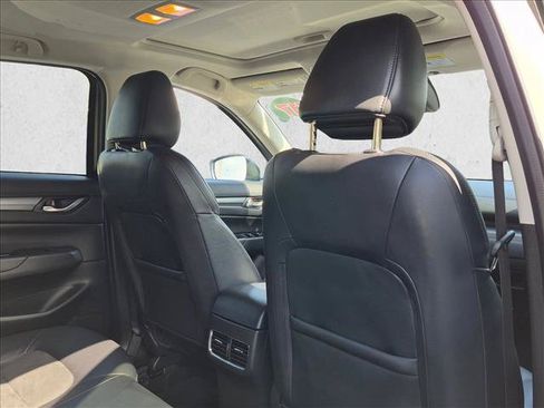 Used 2017 MAZDA CX-5 Touring w/ Preferred Equipment Package FWD image 17
