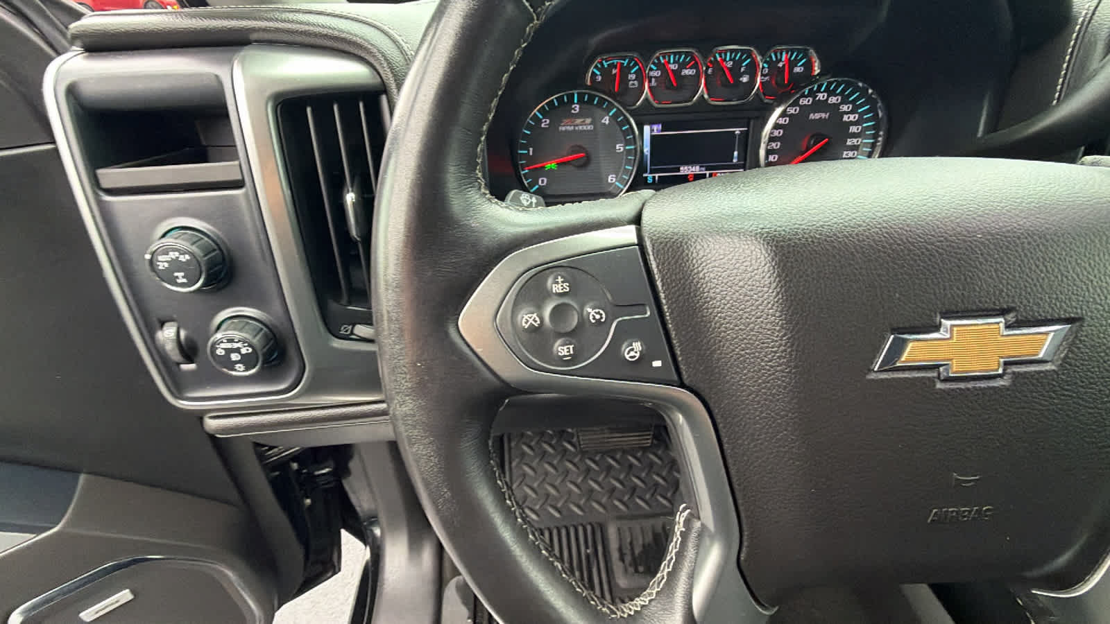 Used 2017 Chevrolet Silverado 1500 LTZ Z71 w/ Redline Edition AWD/4WD image 19