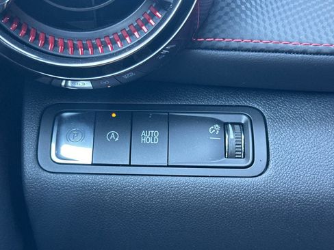 Used 2026 Chevrolet Equinox RS w/ LPO, Floor Liner Package FWD image 39