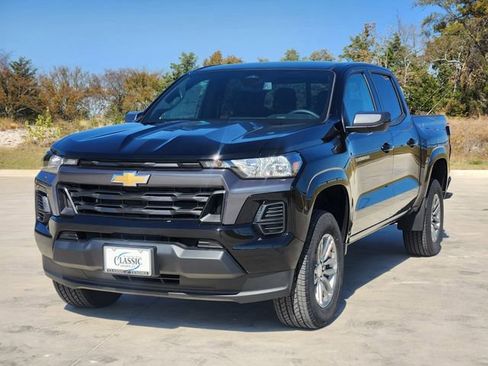 New 2025 Chevrolet Colorado LT w/ Advanced Trailering Package RWD image 3