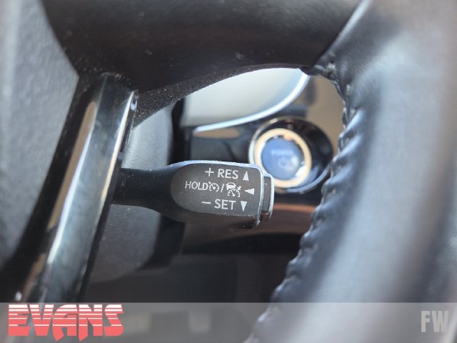Used 2020 Toyota Prius XLE AWD/4WD image 17