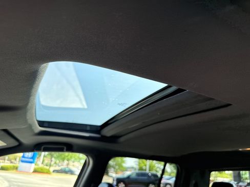 Certified 2023 Honda Ridgeline Black Edition image 17