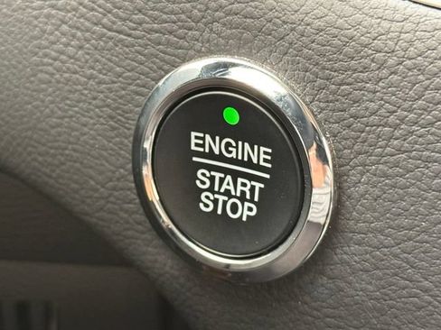 Certified 2023 Ford Edge SEL w/ Convenience Package AWD/4WD image 15
