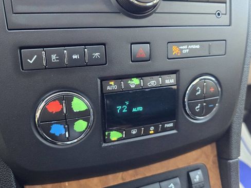 Used 2012 Buick Enclave Leather image 22