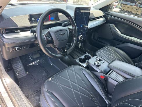 Used 2021 Ford Mustang Mach-E Select RWD image 16