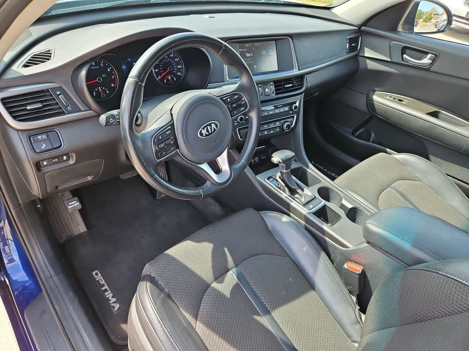 Used 2018 Kia Optima S w/ Panoramic Sunroof Package FWD image 2