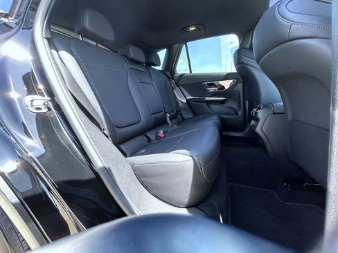 Used 2024 Mercedes-Benz GLC 300 GLC 300 image 19