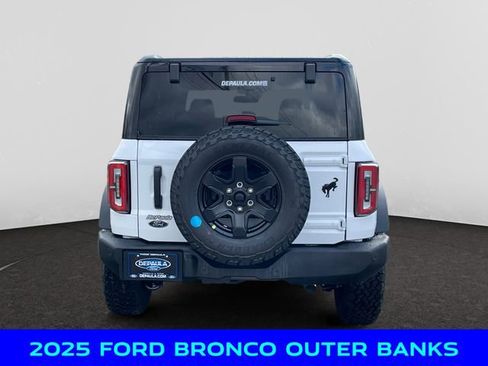 New 2025 Ford Bronco Outer Banks image 4