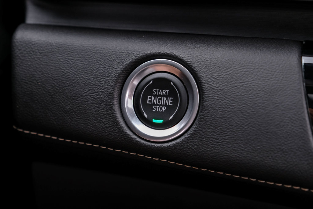 Used 2021 Cadillac Escalade ESV Premium Luxury RWD image 20