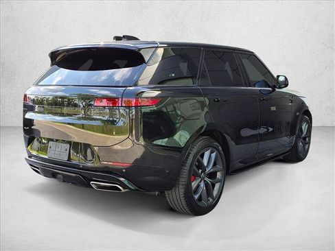 Used 2024 Land Rover Range Rover Sport Dynamic SE AWD/4WD image 5