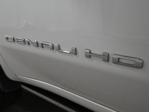 Used 2024 GMC Sierra 3500 Denali w/ Denali Reserve Package AWD/4WD image 21