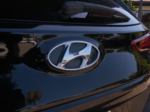 Used 2019 Hyundai Kona SEL FWD image 43