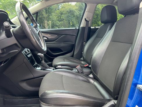 Used 2018 Buick Encore Preferred AWD/4WD image 21