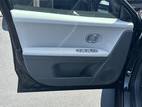 Used 2024 Hyundai Ioniq 5 SEL RWD image 10