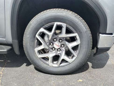 Used 2026 GMC Sierra 1500 SLT w/ SLT Premium Package image 5