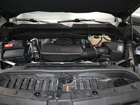 Used 2020 Chevrolet Silverado 1500 LT w/ All-Star Edition RWD image 13